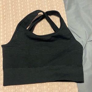 Alphalete Amplify Sports Bra